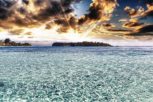 Piękny widok morza Polinezji — Zdjęcie stockowe