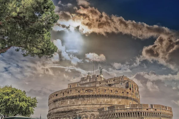 Castel Αγίου angelo με όμορφο ουρανό, Ρώμη — Φωτογραφία Αρχείου