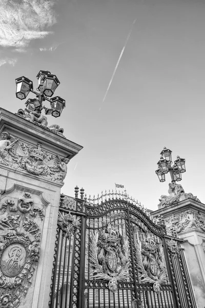 Buckingham Palace Gate London — Stockfoto