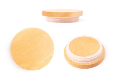 Beyaz arka plan üzerinde izole ahşap kapak üst kapağı