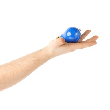 Bir ampul, beyaz arka plan üzerinde izole kompozisyon tutan el