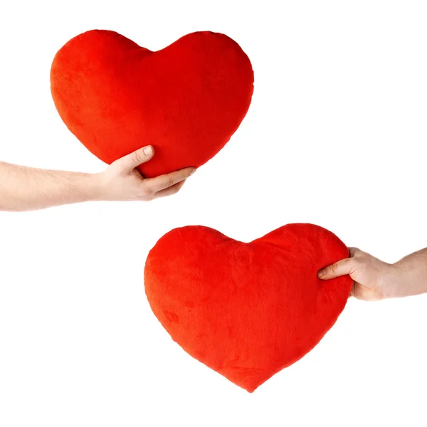 Set di mano che tiene un cuore rosso peluche, composizione isolata sullo sfondo bianco — Foto Stock