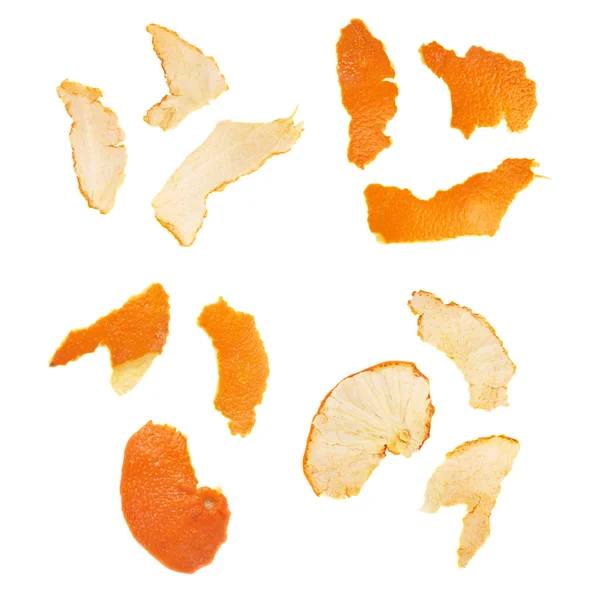 Teile der Mandarinenschale isoliert auf weißem Hintergrund — Stockfoto