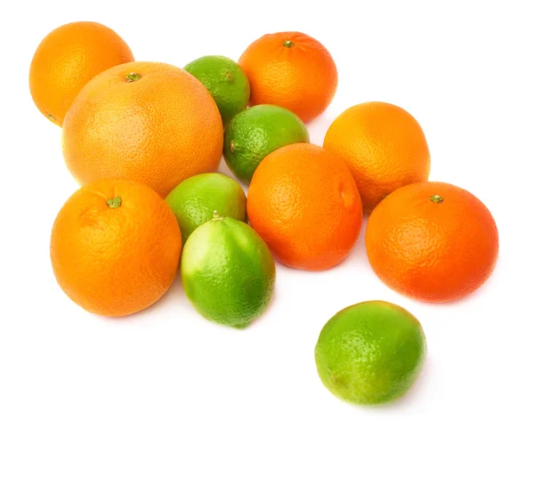 Powierzchnia pokryta owoców cytrusowych na na białym tle — Zdjęcie stockowe
