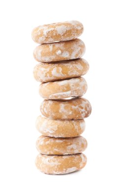 Beyaz arka plan üzerinde izole delik ile küçük kek yığını