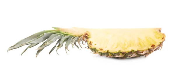 Gesneden ananas geïsoleerd op witte achtergrond — Stockfoto