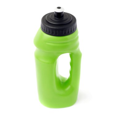 Su şişesi beyaz arka plan üzerinde izole