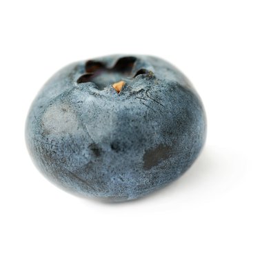 Bilberry veya blueberry izole beyaz arka plan üzerinde tek berry
