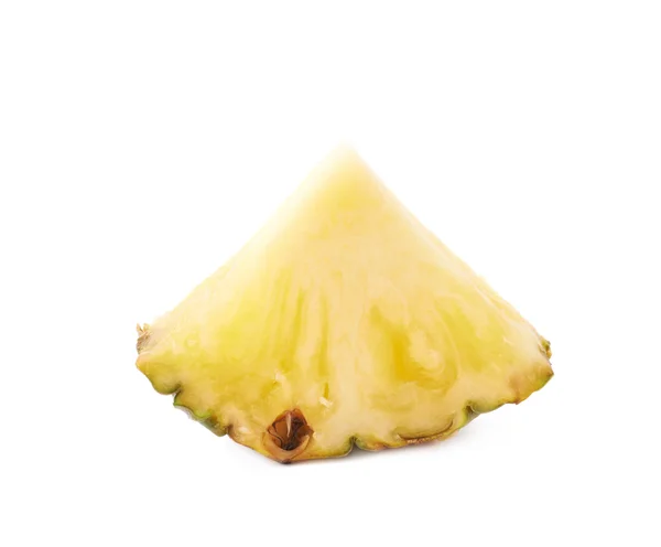 Fatia de abacaxi isolada sobre fundo branco — Fotografia de Stock