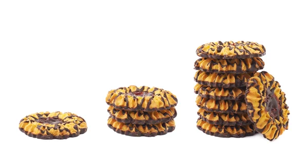 Stack av cookies isolerade över den vita bakgrunden — Stockfoto