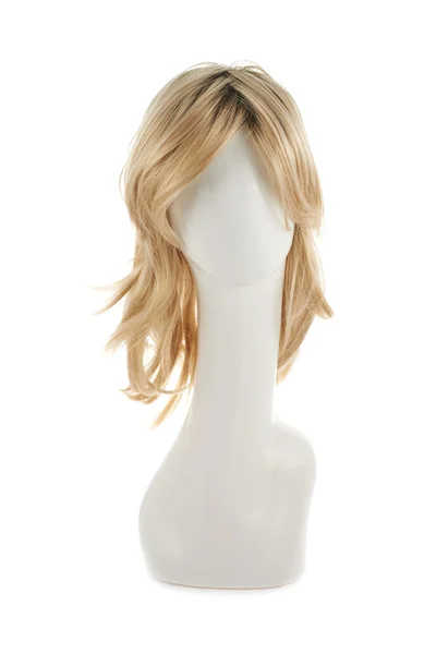 Rambut wig di atas kepala manekin — Stok Foto
