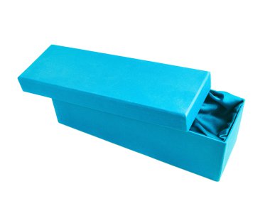 İzole uzun boylu hediye kutusu