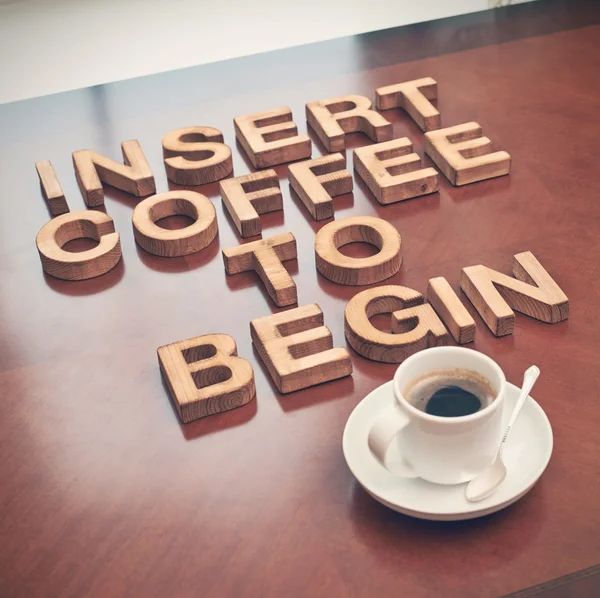 Insertar el café para comenzar — Foto de Stock