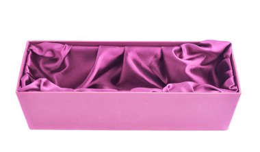 İzole uzun boylu hediye kutusu