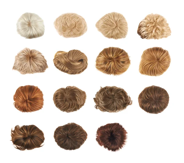 Flera hår peruker isolerade — Stockfoto