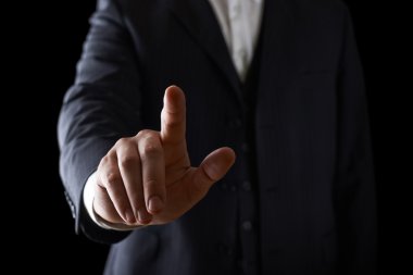 İşaret parmağını yakın çekim
