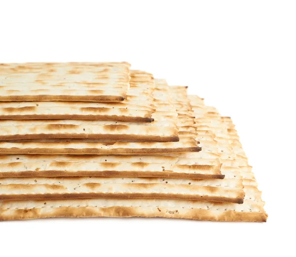 Flera matza flatbreads liggande ovanpå en annan — Stockfoto