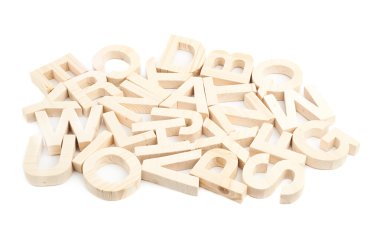 Ahşap blok harfler yığını