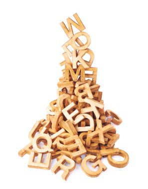 Ahşap harfler yığını