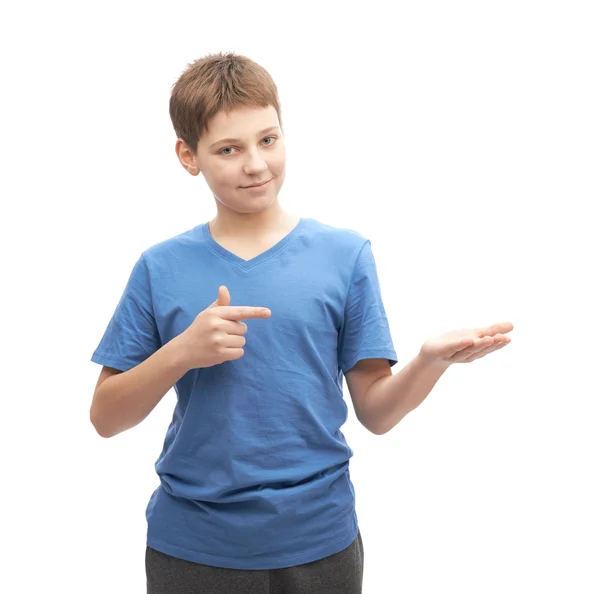 Junge zeigt auf einen Kopierraum — Stockfoto