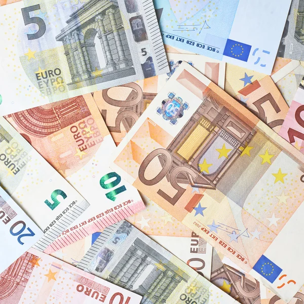 Oberfläche mit Euro-Banknoten bedeckt — Stockfoto