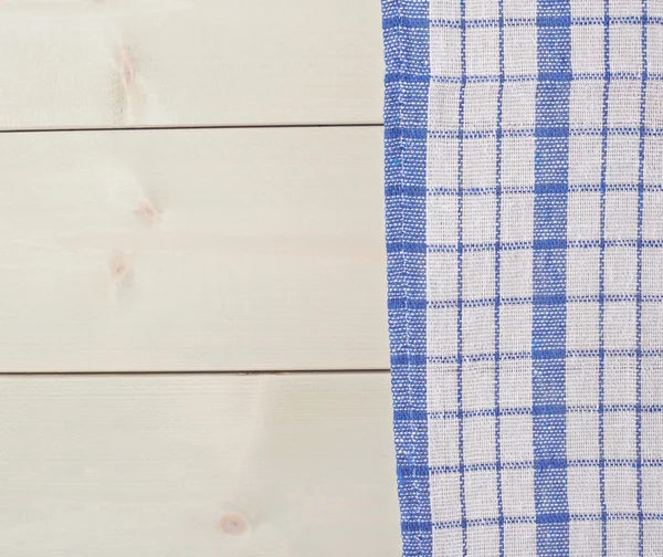 Ręcznik na stole drewniane — Zdjęcie stockowe