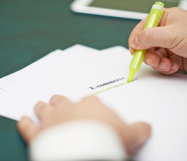 Bir e-ticaret tanımı kelime işaretleme
