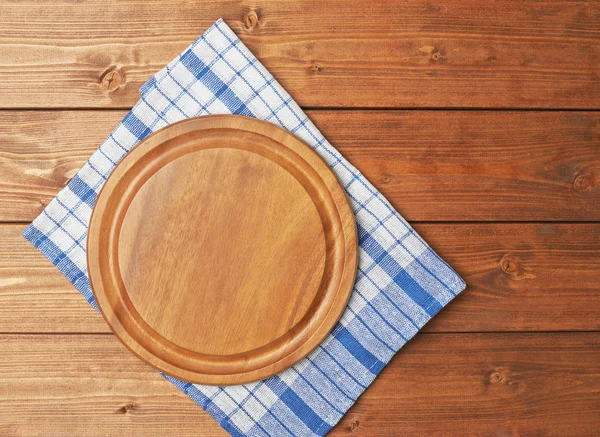 Bordsduk eller handduk över tabellen trä — Stockfoto