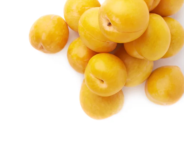 Pile de multiples prunes jaunes — Photo