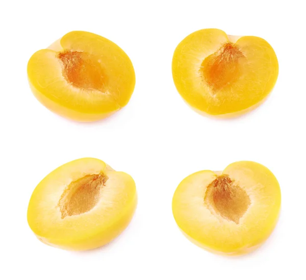 Yellow mirabelle plum — Stock Photo, Image