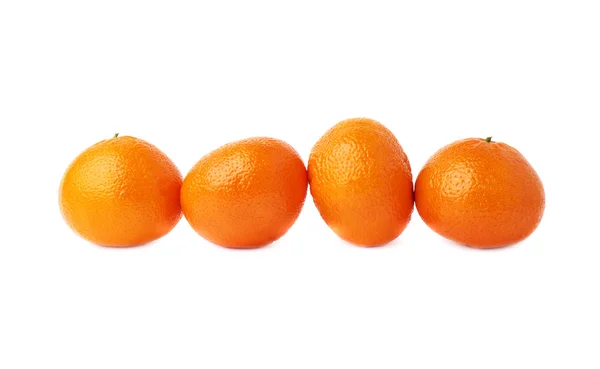Ovoce čerstvé šťavnaté mandarinky — Stock fotografie