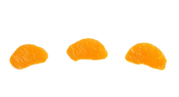 Нарізані ділянки мандарина — стокове фото