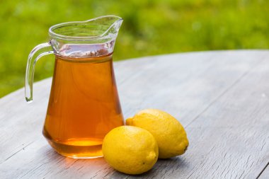 Taze ev yapımı limonata