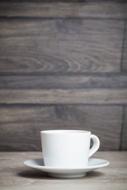 kahve fincan tabağı ile