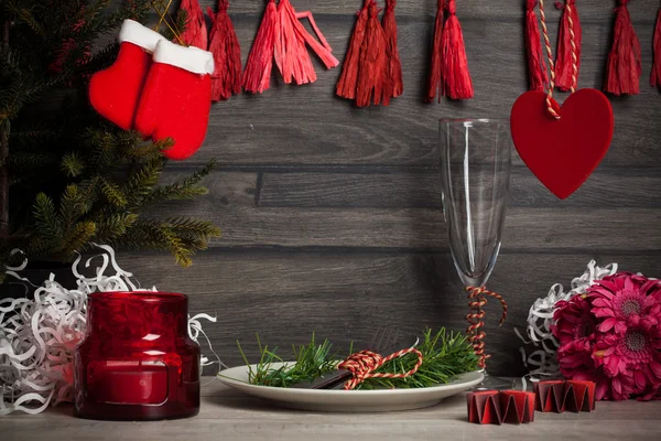 Placa de Navidad y rama de pino — Foto de Stock