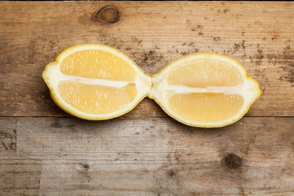 Čerstvé plátky citronu — Stock fotografie