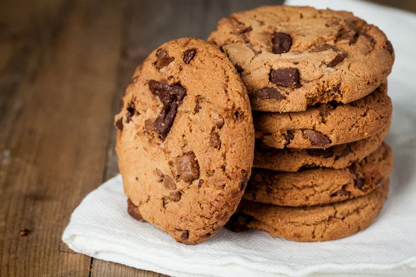 Galletas con chips de chocolate —  Fotos de Stock