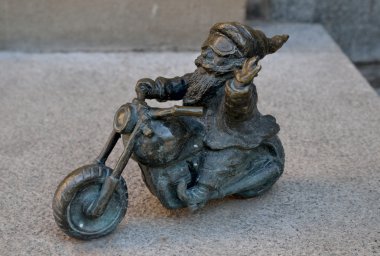 Cüce motorcu eski şehirden Wroclaw