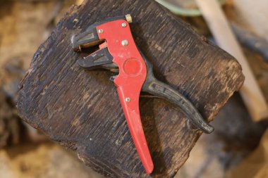 Kablo Striptizci Düz Kablolar, Elektrikçi sapı aracı