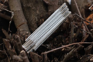 Eski kullanılmış ahşap marangozluk ölçüm aracı