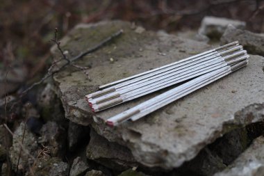 Eski kullanılmış ahşap marangozluk ölçüm aracı