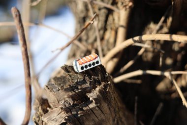 Elektrik işi için kablo bağlantısı, elektrik klempi