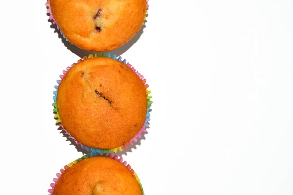 Cupcake Sucré Aux Cerises Gâteaux Faits Maison Sur Fond Blanc — Photo