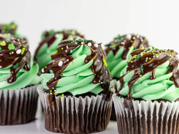 Cappello Leprecauno Pois Verde Con Fibbia Scintillante Oro Circondata Luccicanti — Foto Stock