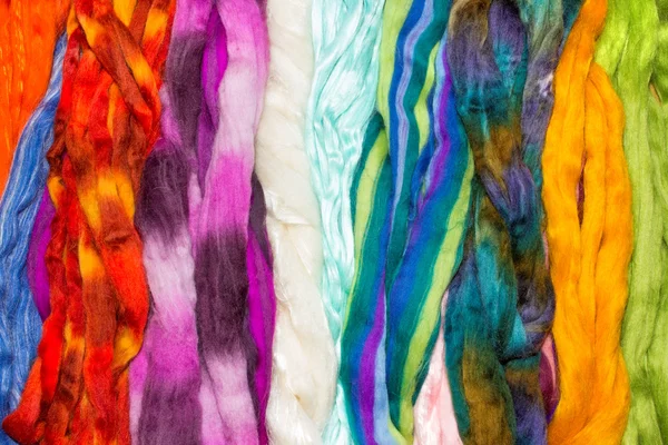 Spiedini di lana dai colori vivaci — Foto Stock