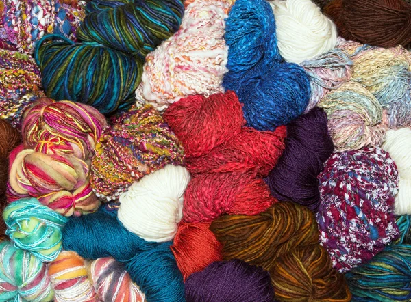 Molte palline di lana naturale silenziata — Foto Stock