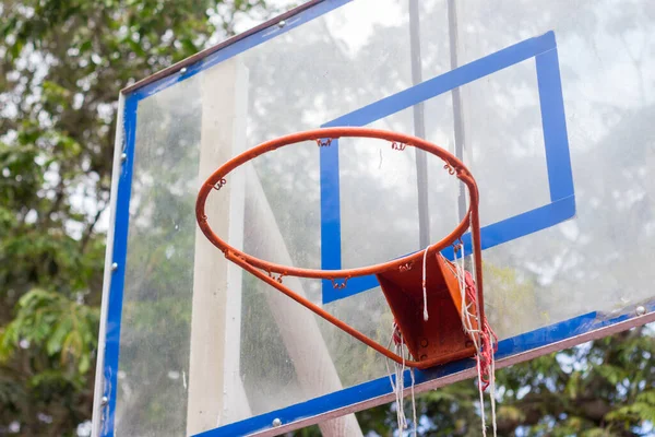 Red Basketball Basket Mesh Blue Sign White — Stock Photo, Image