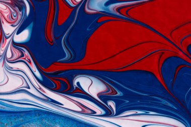Kırmızı beyaz akrilik akrilik akışkan sanat, soyut yaratıcı akım arka planı. Dinamik çizgiler, hareket, duygu patlaması, tutku, özgür. Web sitelerinin, broşürlerin, broşürlerin, kartvizitlerin sunumları