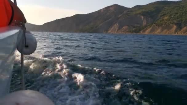 Landscape Boat Fast Motion High Speed Boat Breaks Waves Takes — Stock Video