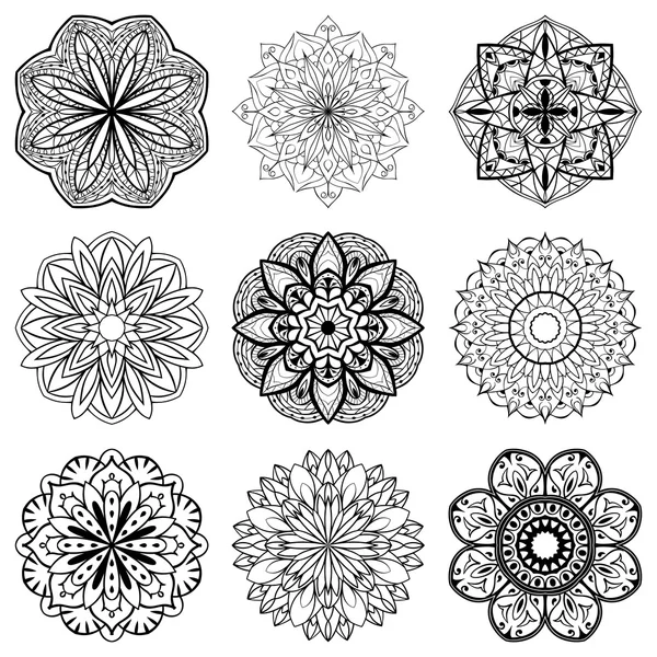 Uppsättning mandalas — Stock vektor